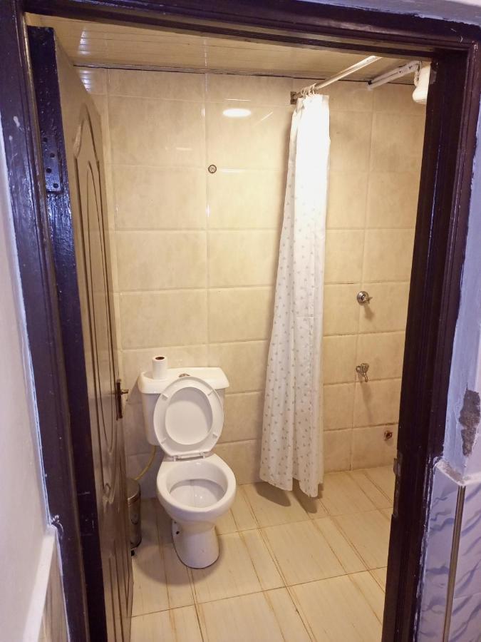 Beach View Hotel - Кисуму Экстерьер фото